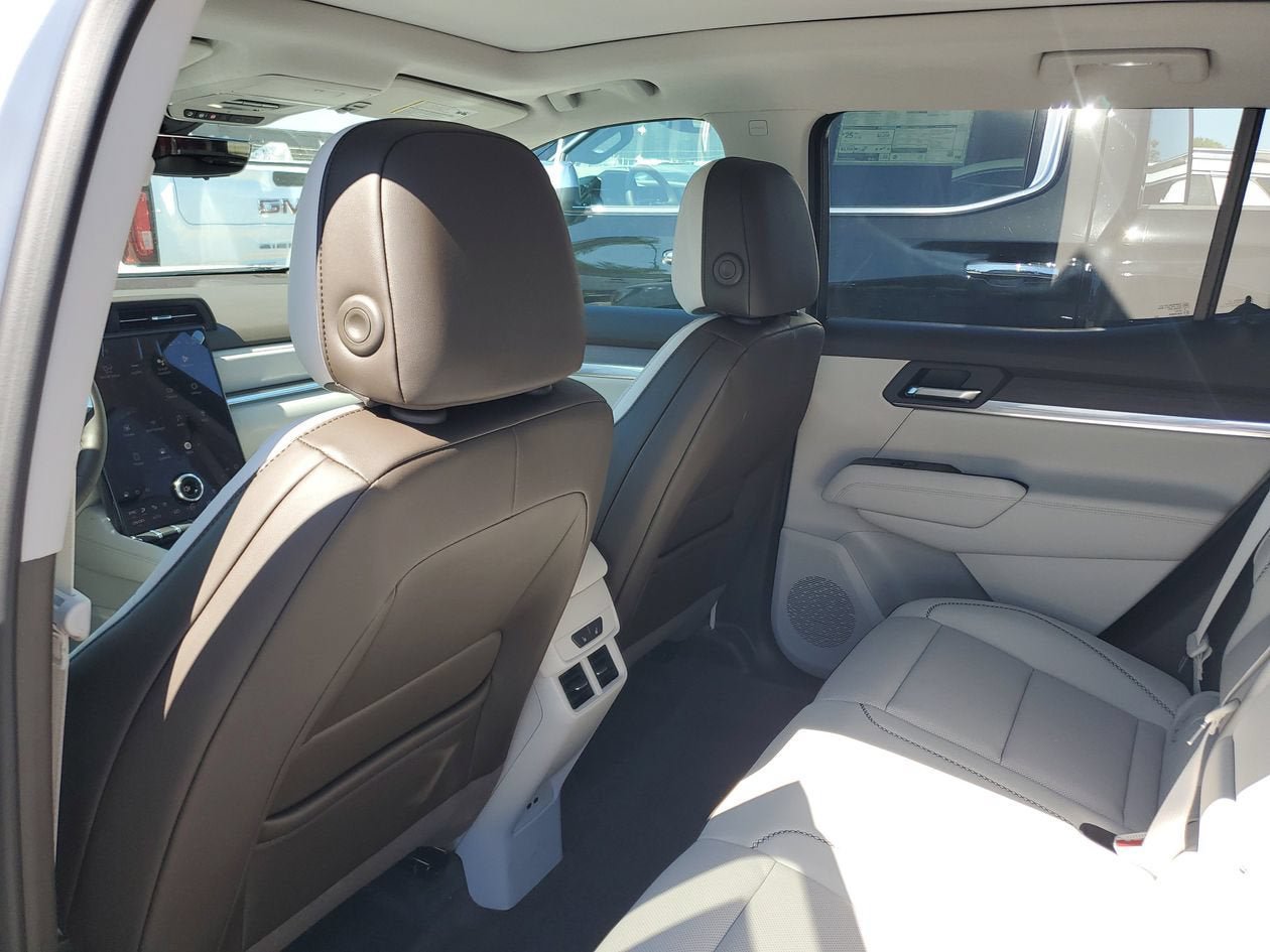 New 2026 GMC Terrain Denali AWD/4WD image 10
