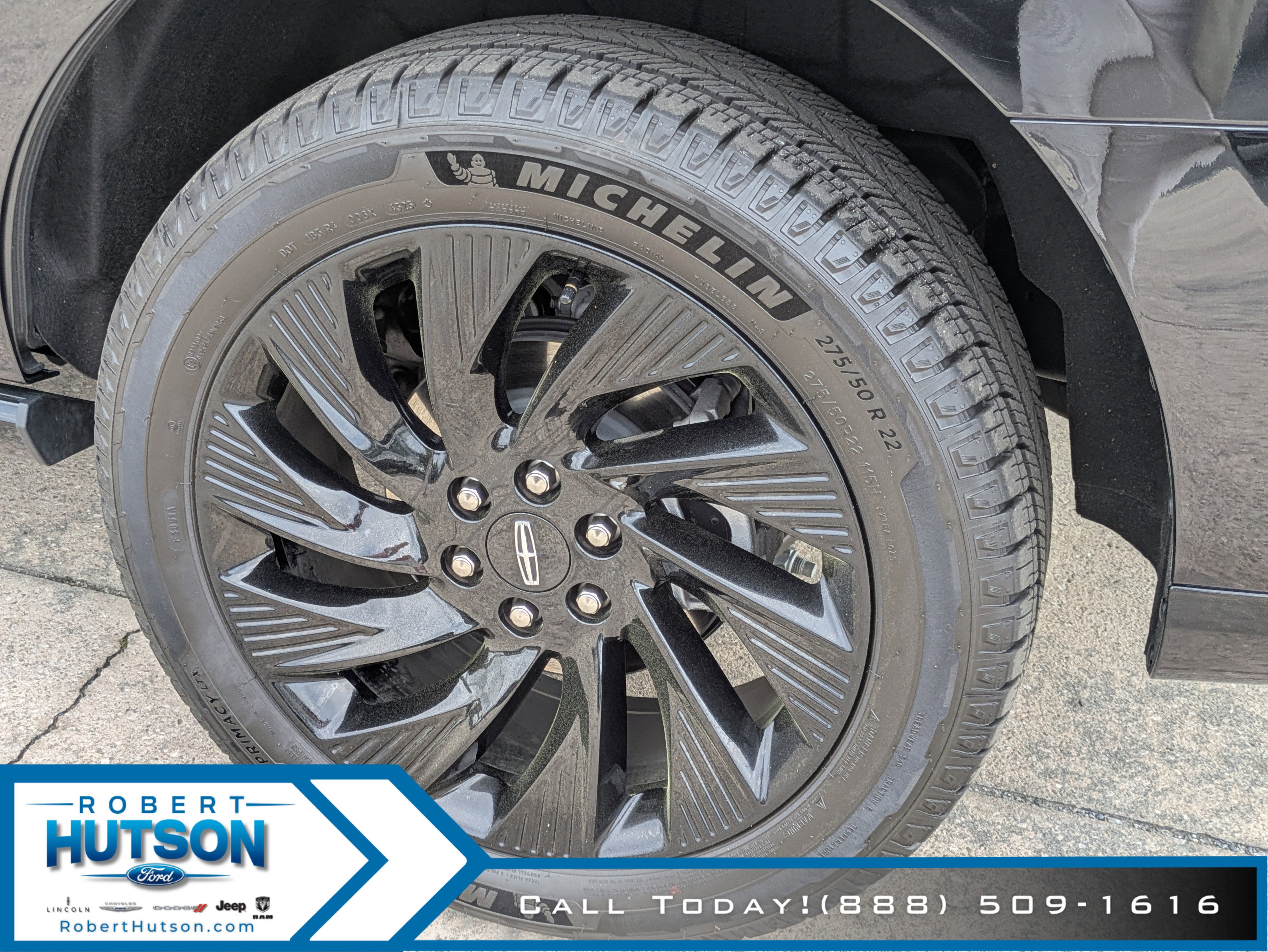 New 2026 Lincoln Navigator Reserve w/ Jet Appearance Package image 9