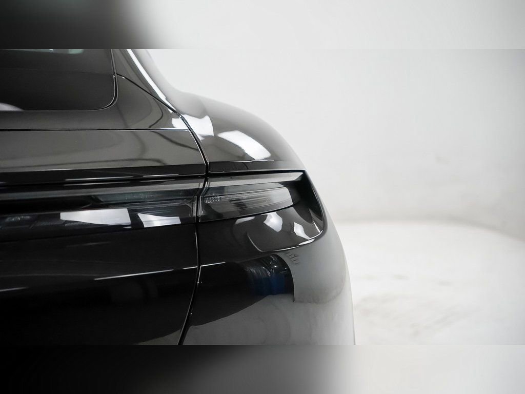 Certified 2021 Porsche Taycan 4S image 12
