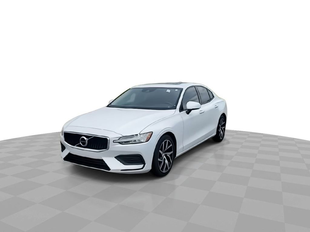 Used 2020 Volvo S60 T6 Momentum