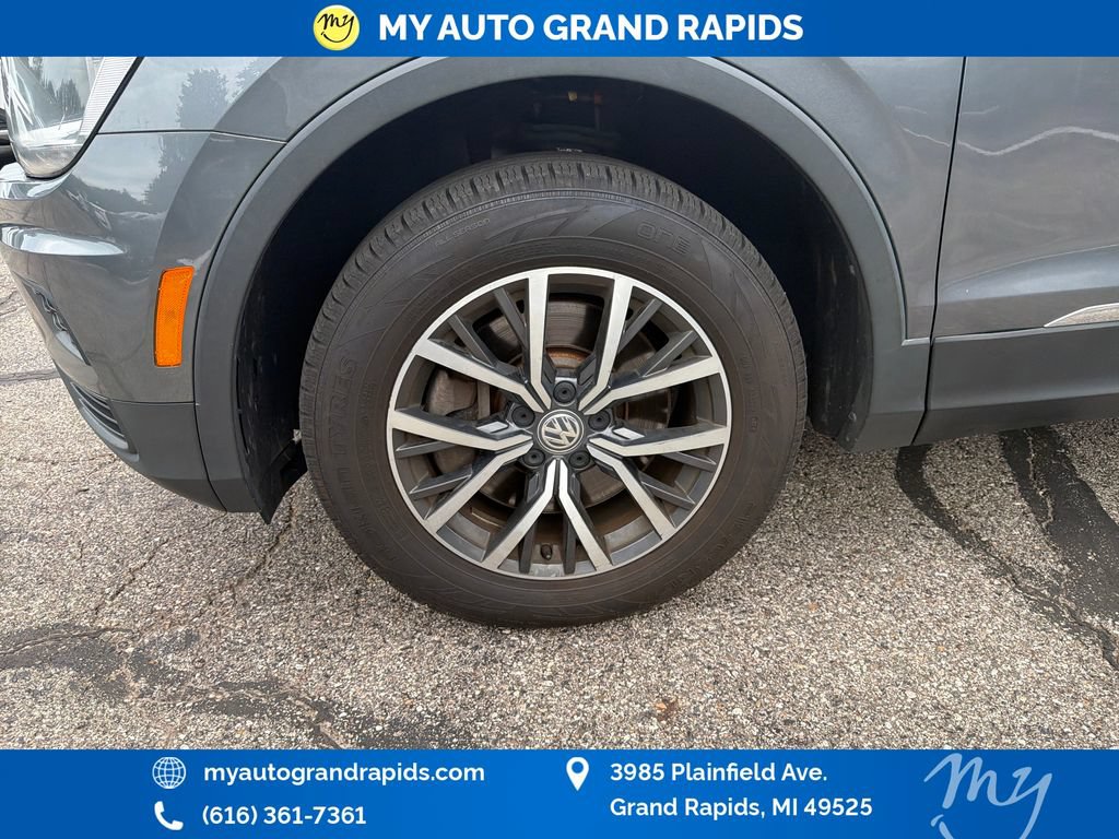 Used 2020 Volkswagen Tiguan SE AWD/4WD image 29