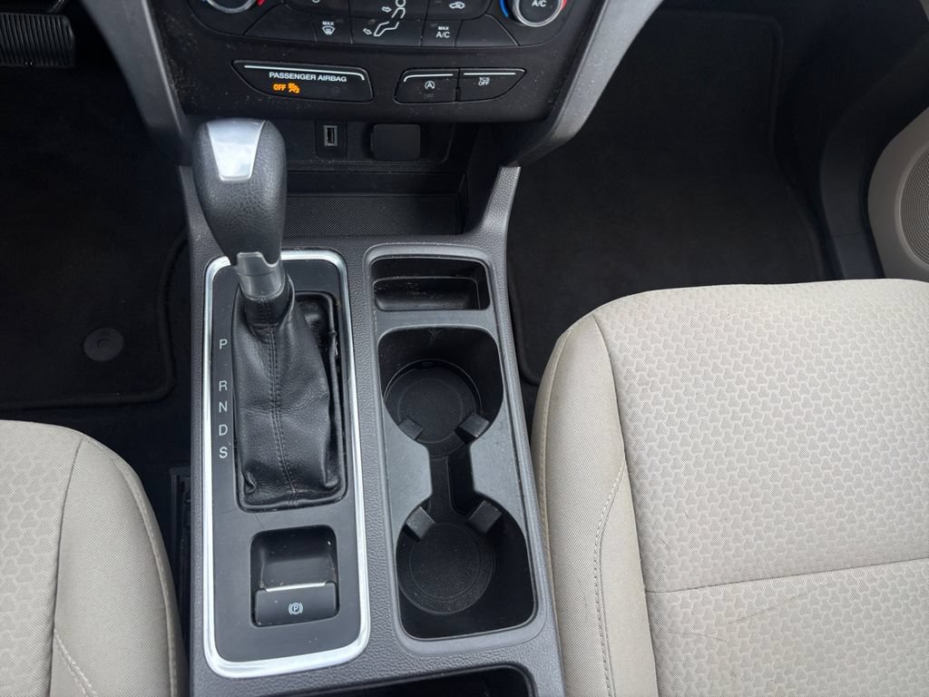 Used 2017 Ford Escape SE AWD/4WD image 29