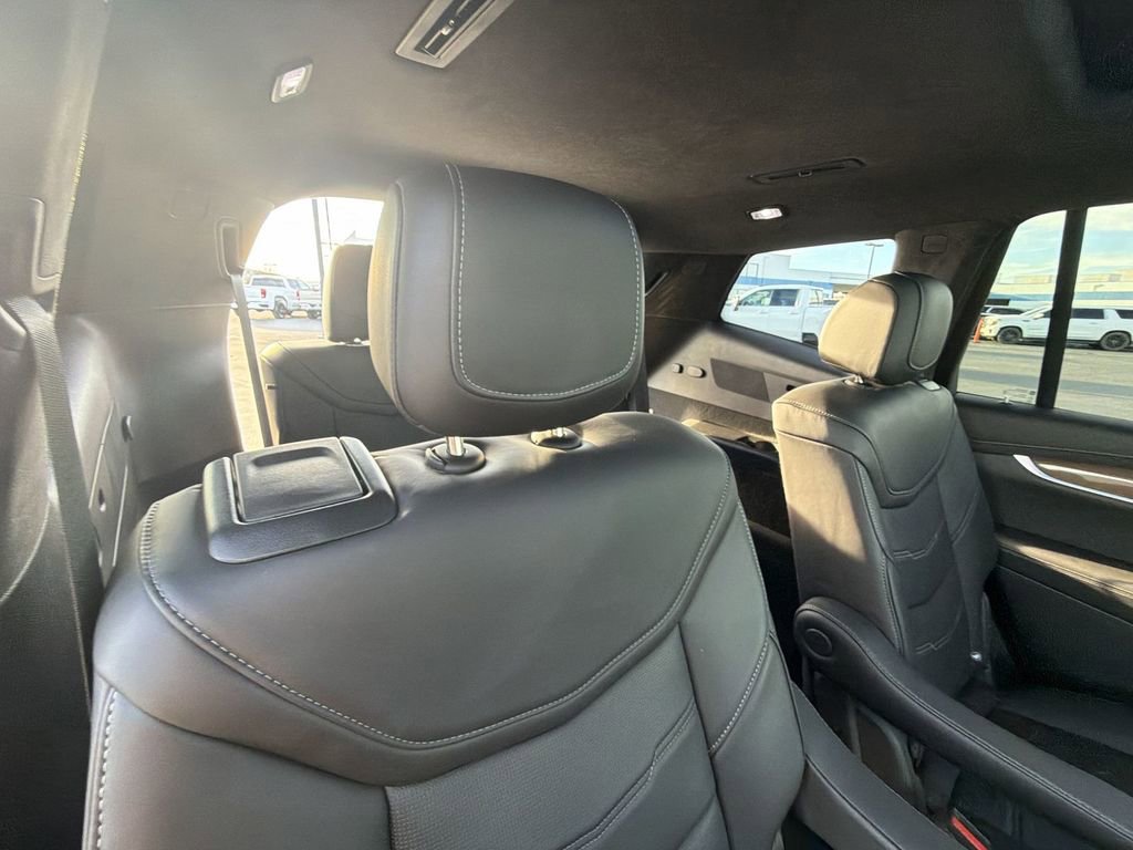 Certified 2025 Cadillac XT6 Sport w/ Platinum Package AWD/4WD image 28
