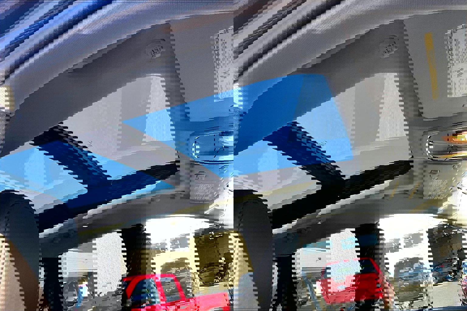 Used 2021 Jeep Cherokee Limited image 18