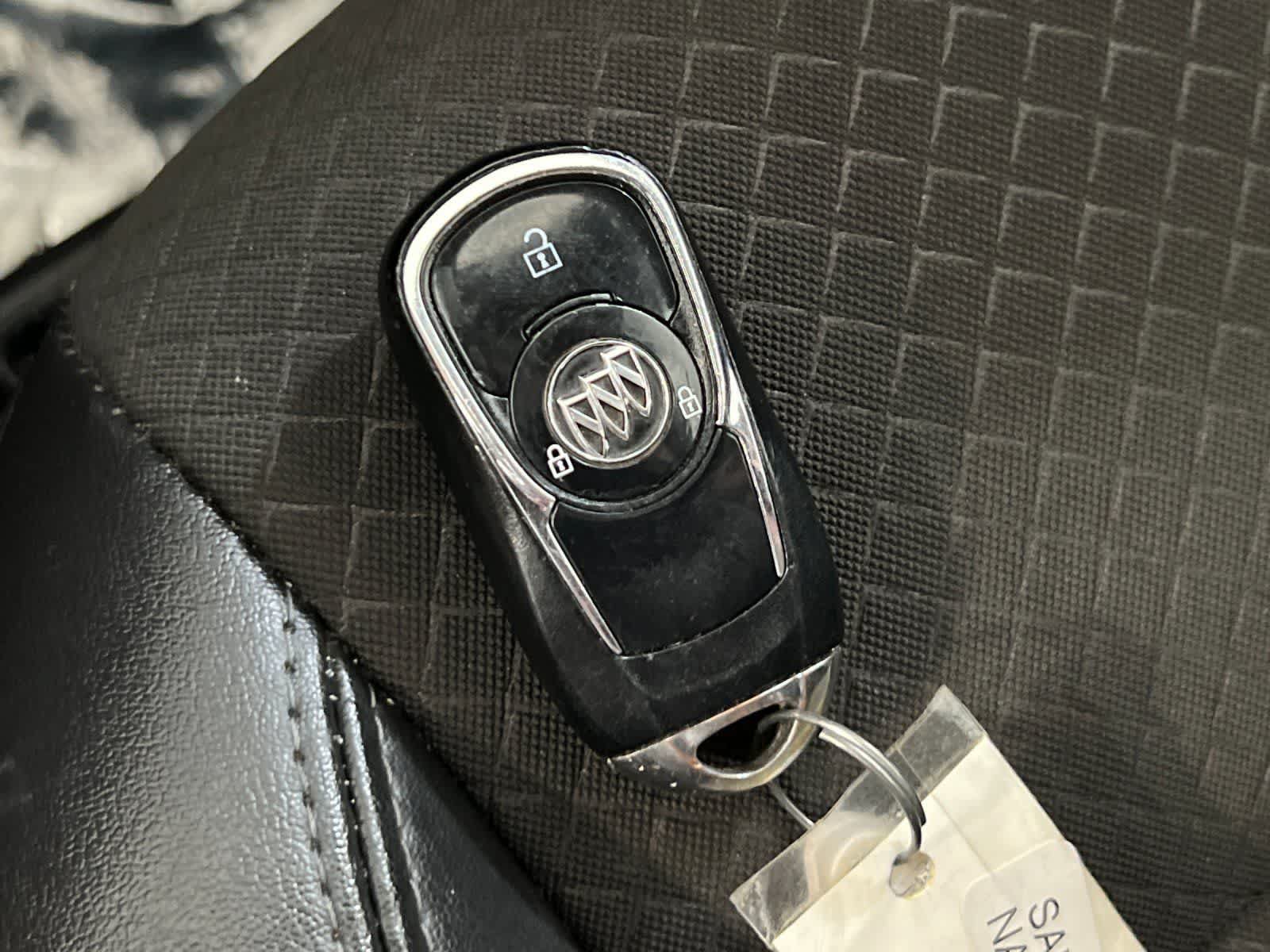 Used 2019 Buick Encore Preferred AWD/4WD image 29