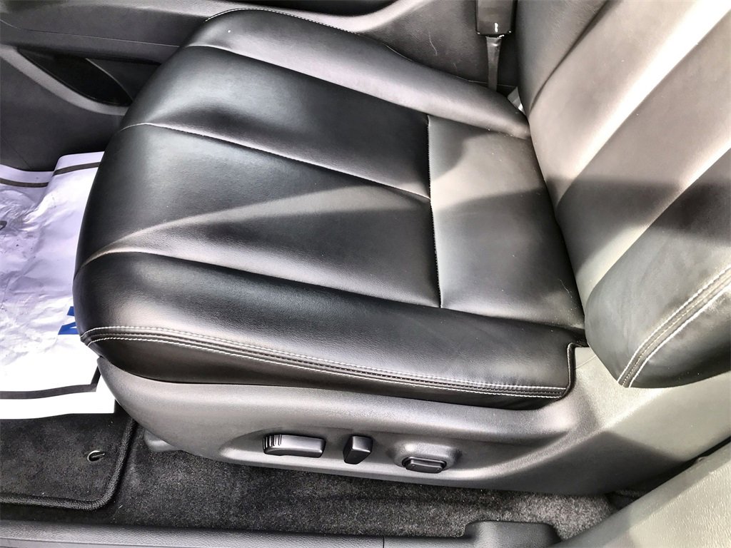 Used 2024 Nissan Murano SV w/ SV Midnight Edition Package image 12