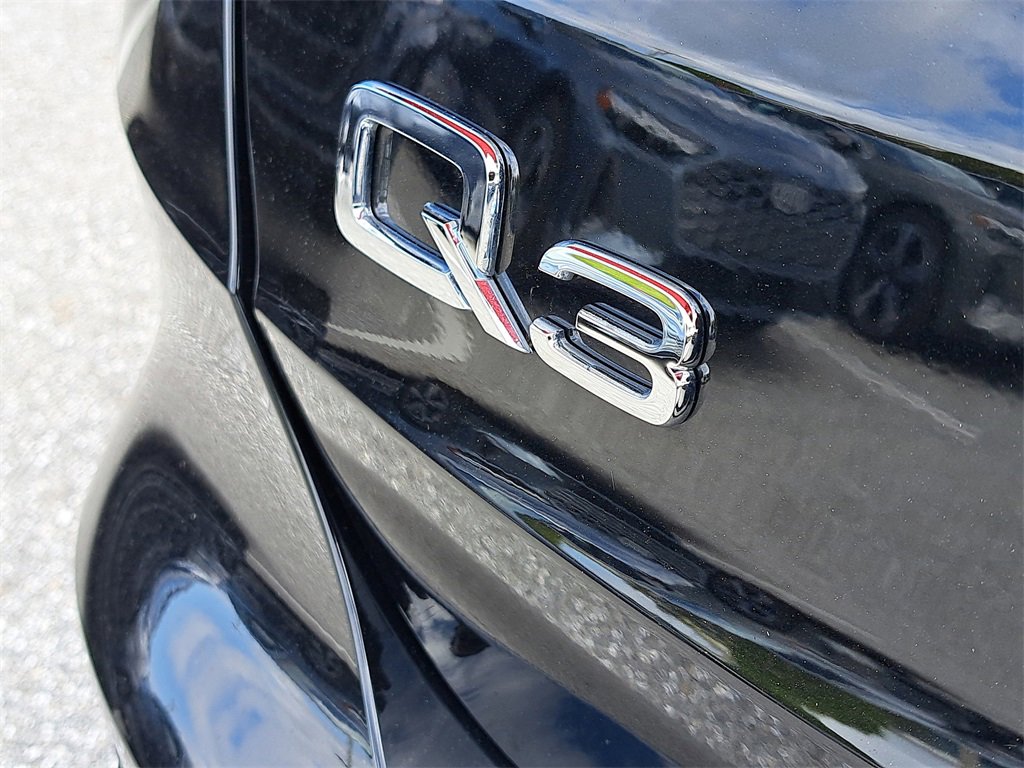 Certified 2025 Audi Q3 2.0T Premium w/ Convenience Package image 5