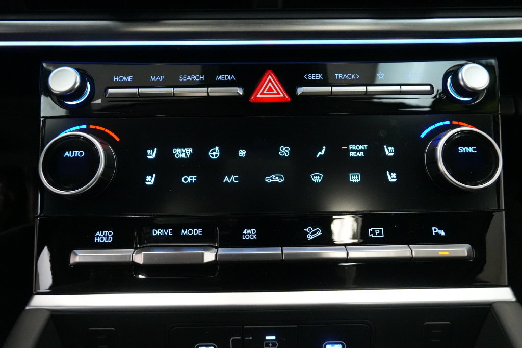 Certified 2026 Hyundai Santa Fe Limited AWD/4WD image 47