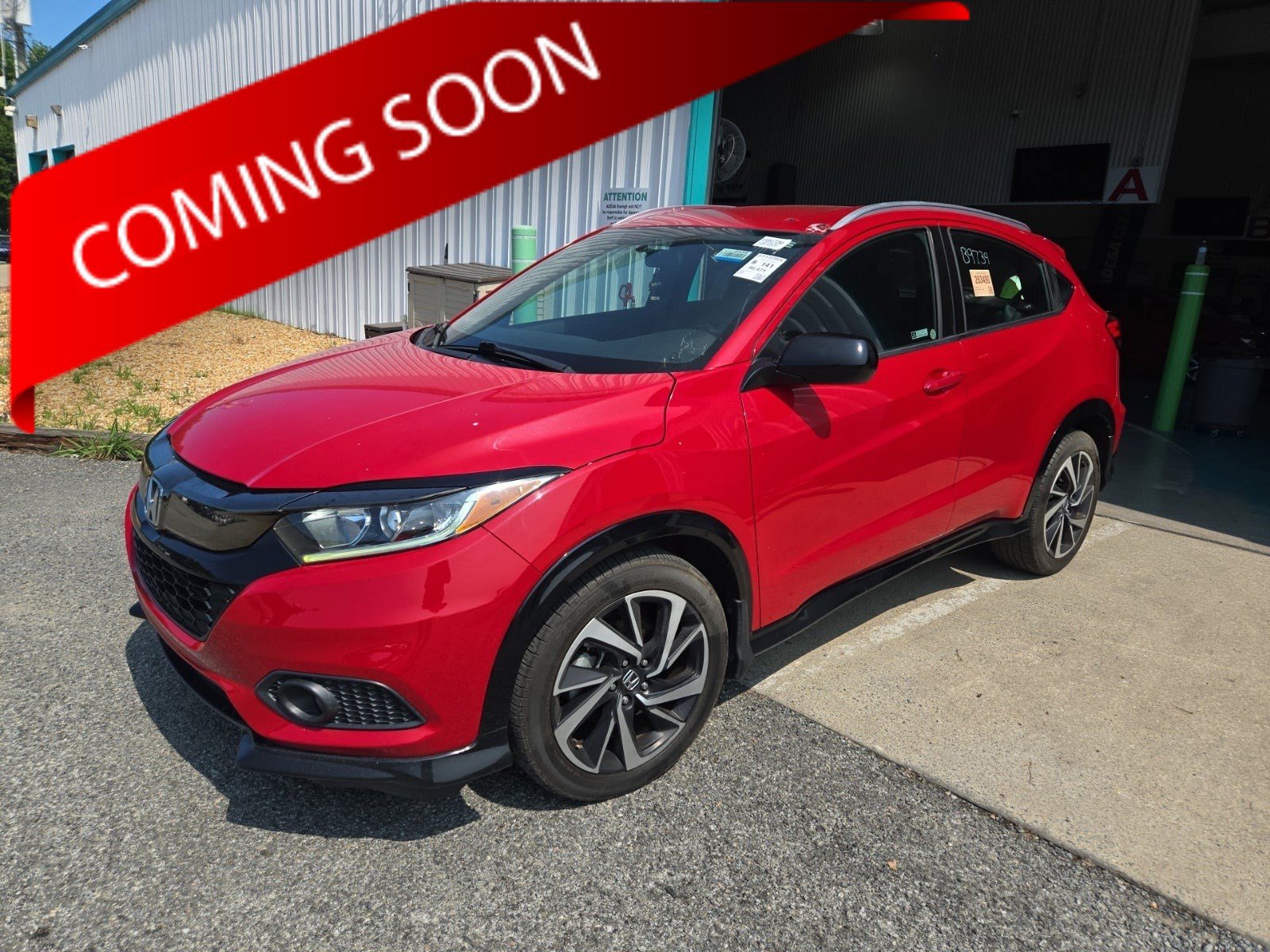 Used 2019 Honda HR-V Sport image 1