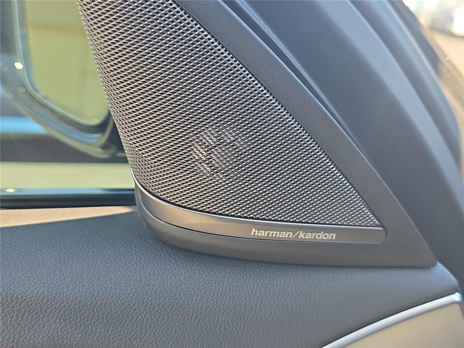 Certified 2023 BMW 530i w/ Executive Package image 13