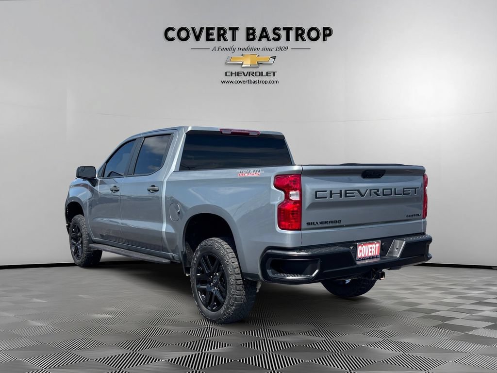 Certified 2023 Chevrolet Silverado 1500 Custom Trail Boss w/ LPO, Dark Essentials Package AWD/4WD image 5