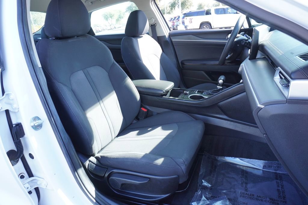 Used 2022 Kia K5 LXS image 12