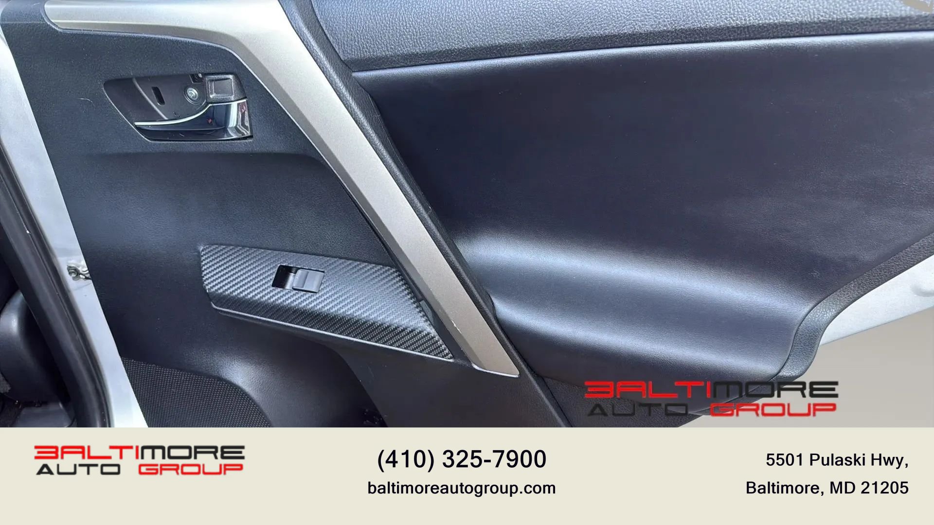Used 2014 Toyota RAV4 Limited AWD/4WD image 26