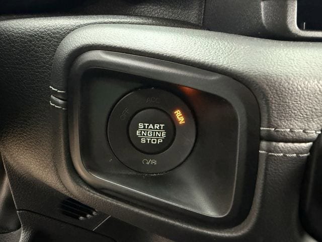 Used 2024 Jeep Wrangler Unlimited Rubicon AWD/4WD image 22