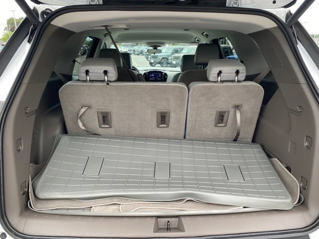 Used 2020 Chevrolet Traverse LT AWD/4WD image 9