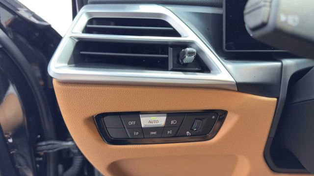 Used 2025 BMW M340i image 26