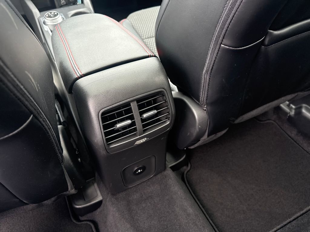 Used 2024 Ford Escape ST-Line Select w/ Tech Pack #2 AWD/4WD image 18