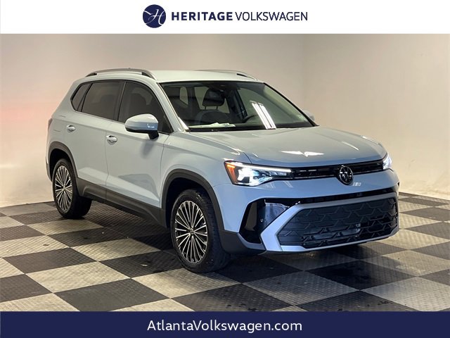 New 2026 Volkswagen Taos SE image 1