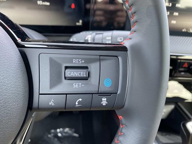 New 2026 Nissan Kicks SR w/ Cold Weather Package image 15