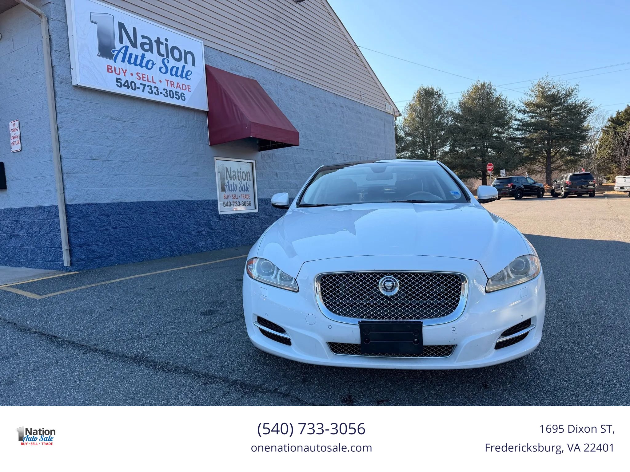 Used 2011 Jaguar XJ RWD image 2