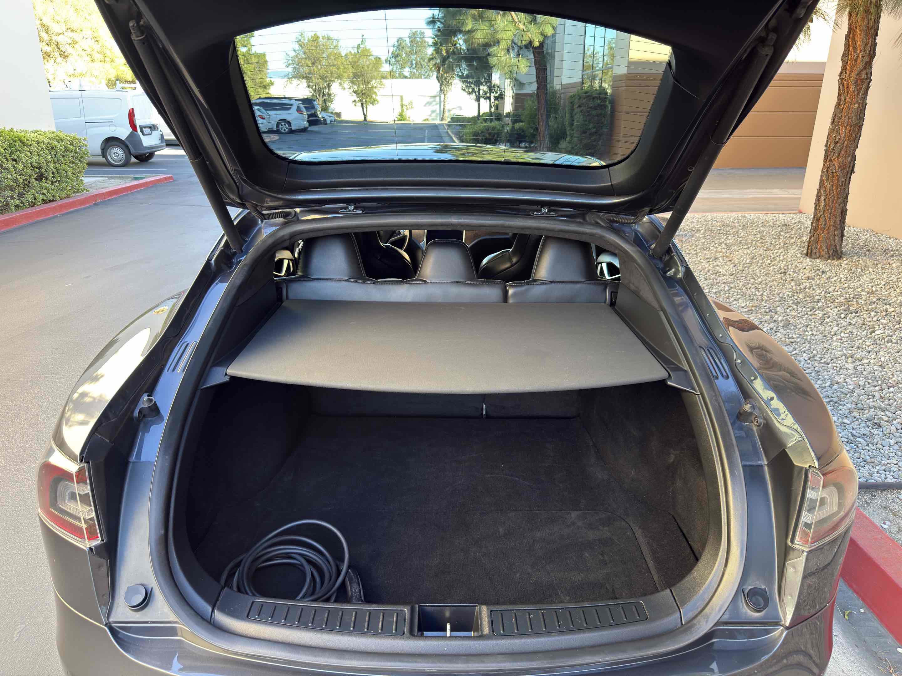 Used 2017 Tesla Model S 75 RWD image 60