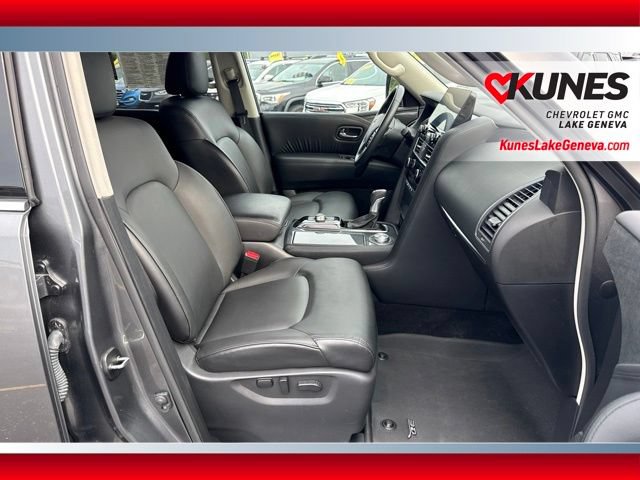 Used 2022 Nissan Armada SV w/ SV Appearance Package AWD/4WD image 20