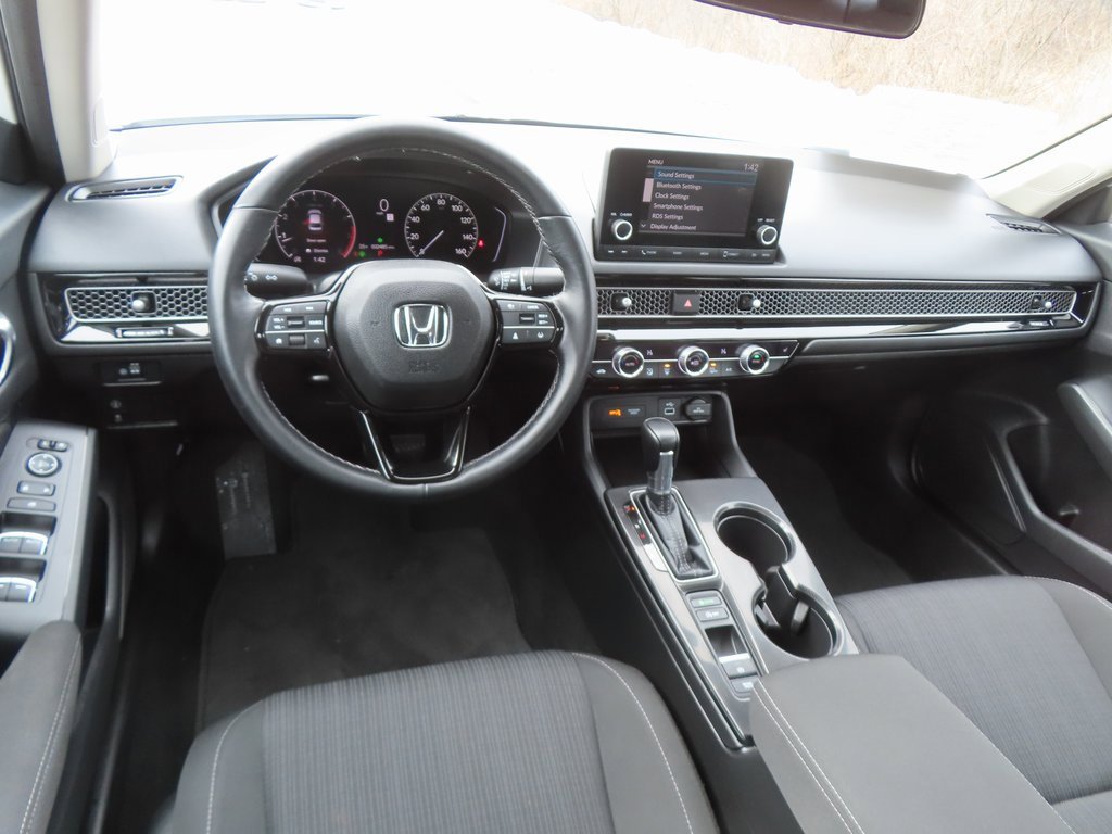 Used 2022 Honda Civic EX image 4
