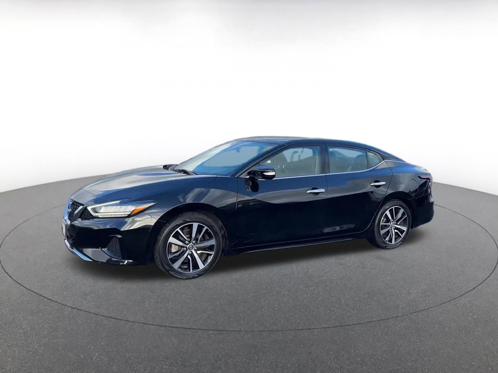 Used 2023 Nissan Maxima SV w/ Floor Mat Group image 8