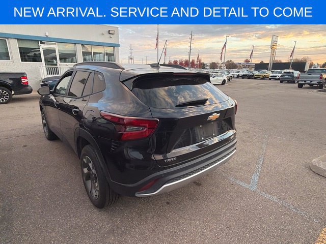Certified 2024 Chevrolet Trax LT w/ Driver Confidence Package FWD image 8