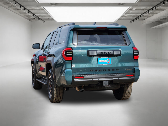 New 2026 Toyota 4Runner TRD Off-Road Premium AWD/4WD image 3