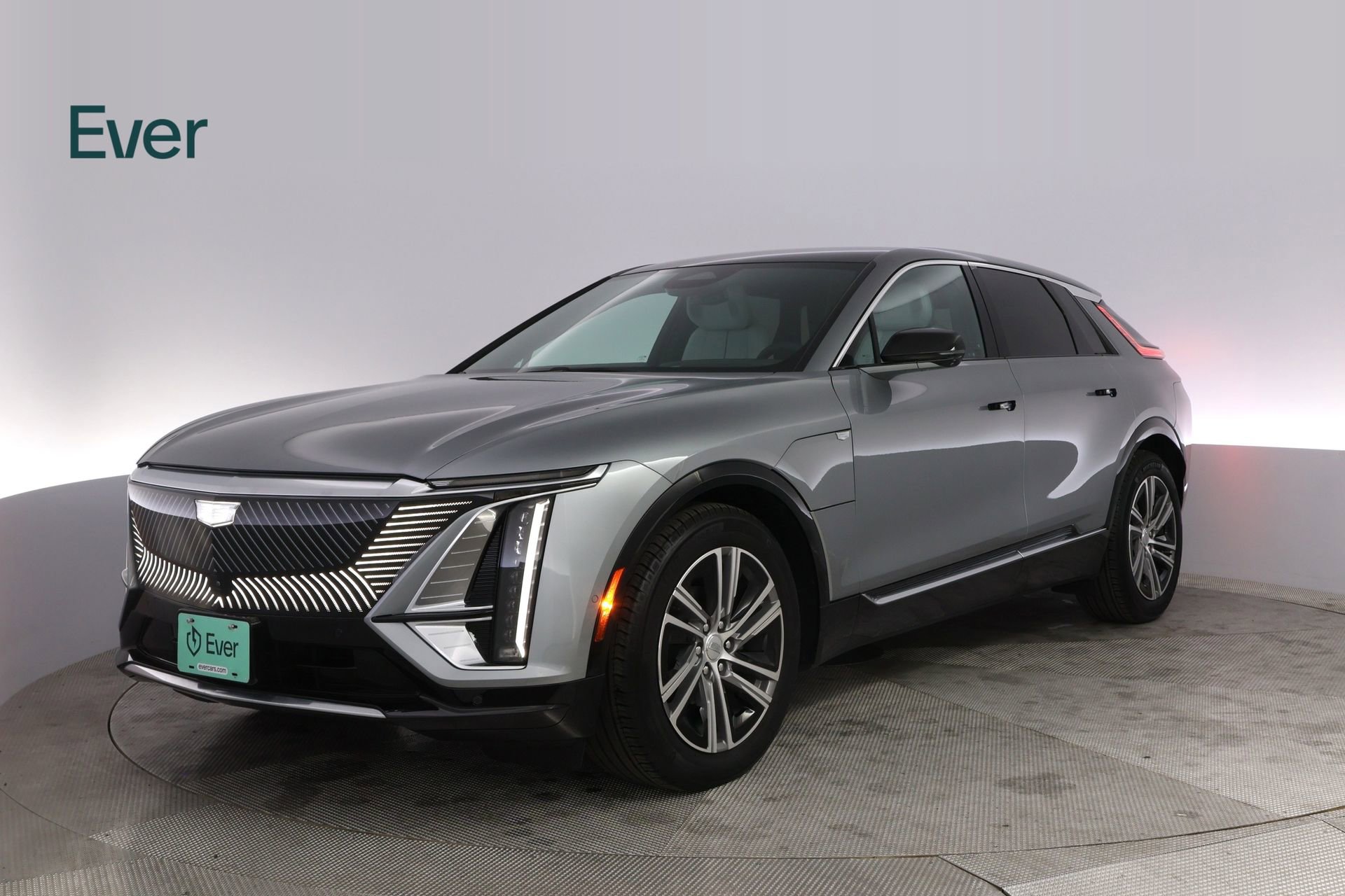 Used 2024 Cadillac Lyriq Luxury RWD image 2