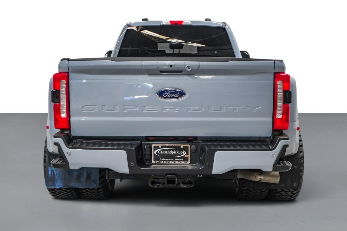 Used 2026 Ford F350 Lariat w/ FX4 Off-Road Package AWD/4WD image 8