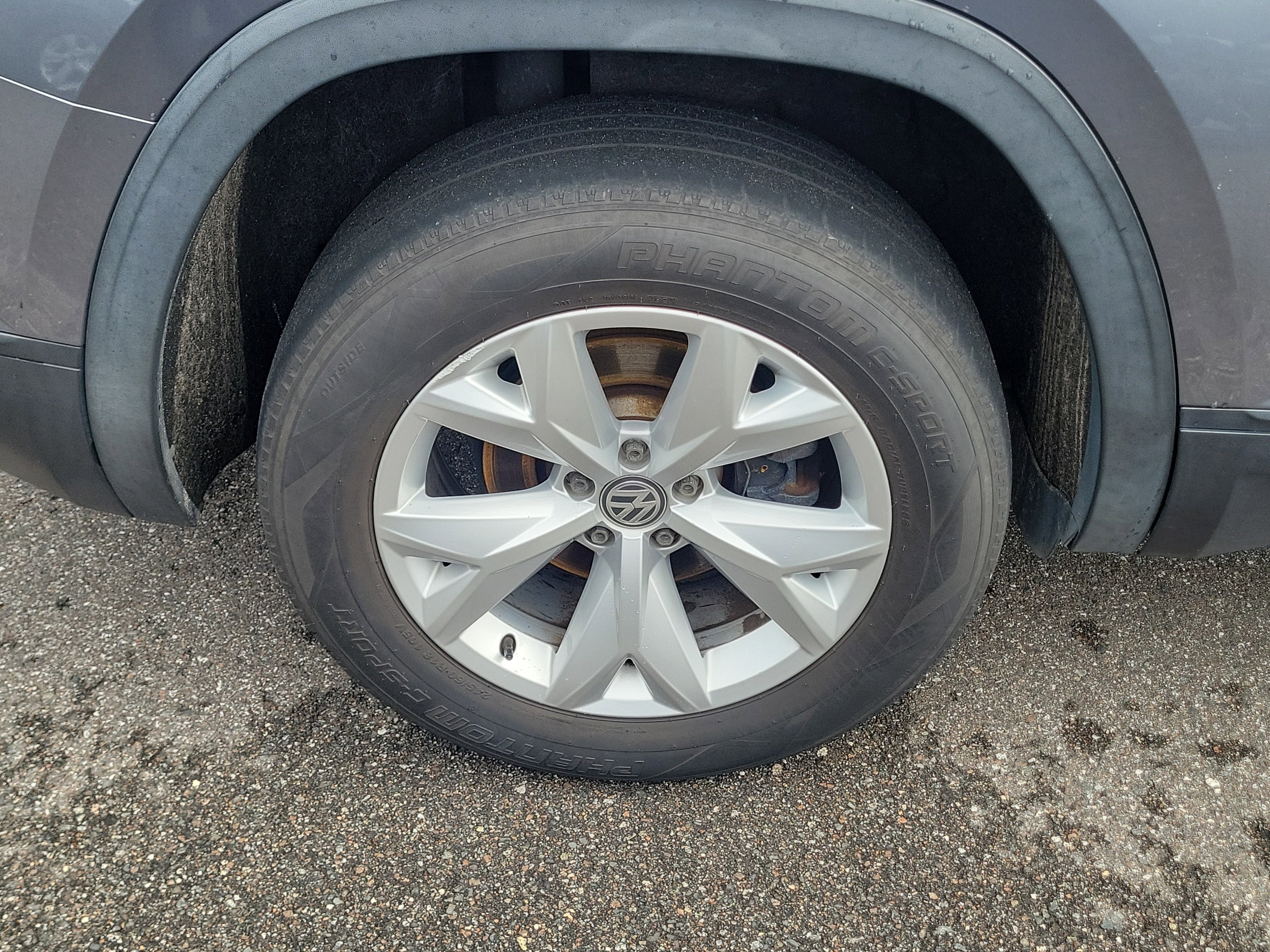 Used 2019 Volkswagen Atlas S FWD image 36