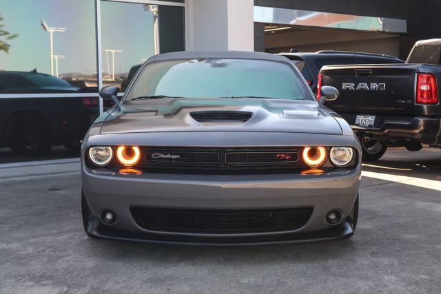 Used 2023 Dodge Challenger R/T Scat Pack RWD image 2