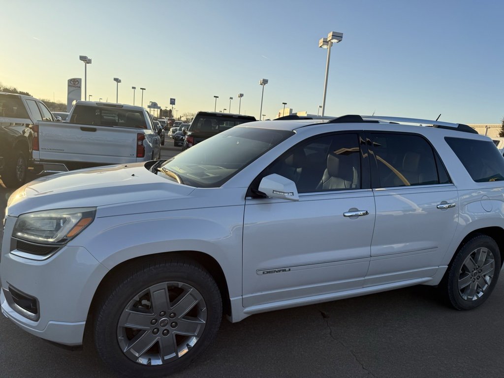 Used 2016 GMC Acadia Denali image 3