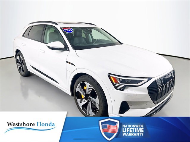 Used 2023 Audi e-tron Premium Plus w/ Premium Plus Package image 1