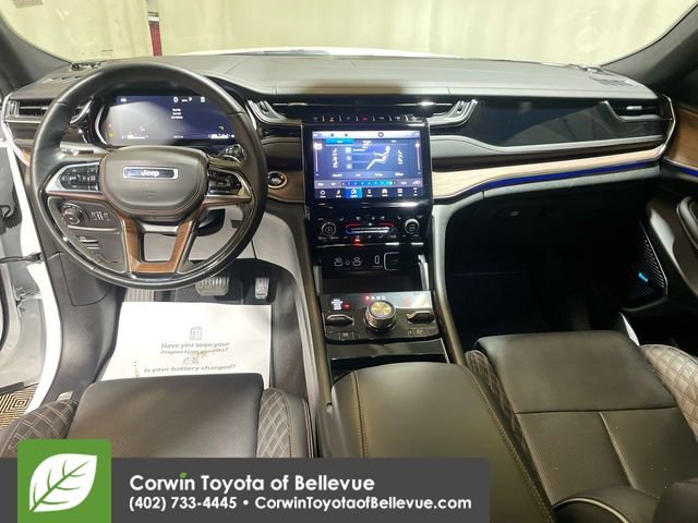 Used 2025 Jeep Grand Cherokee Summit w/ Adv Protech Group IV image 11