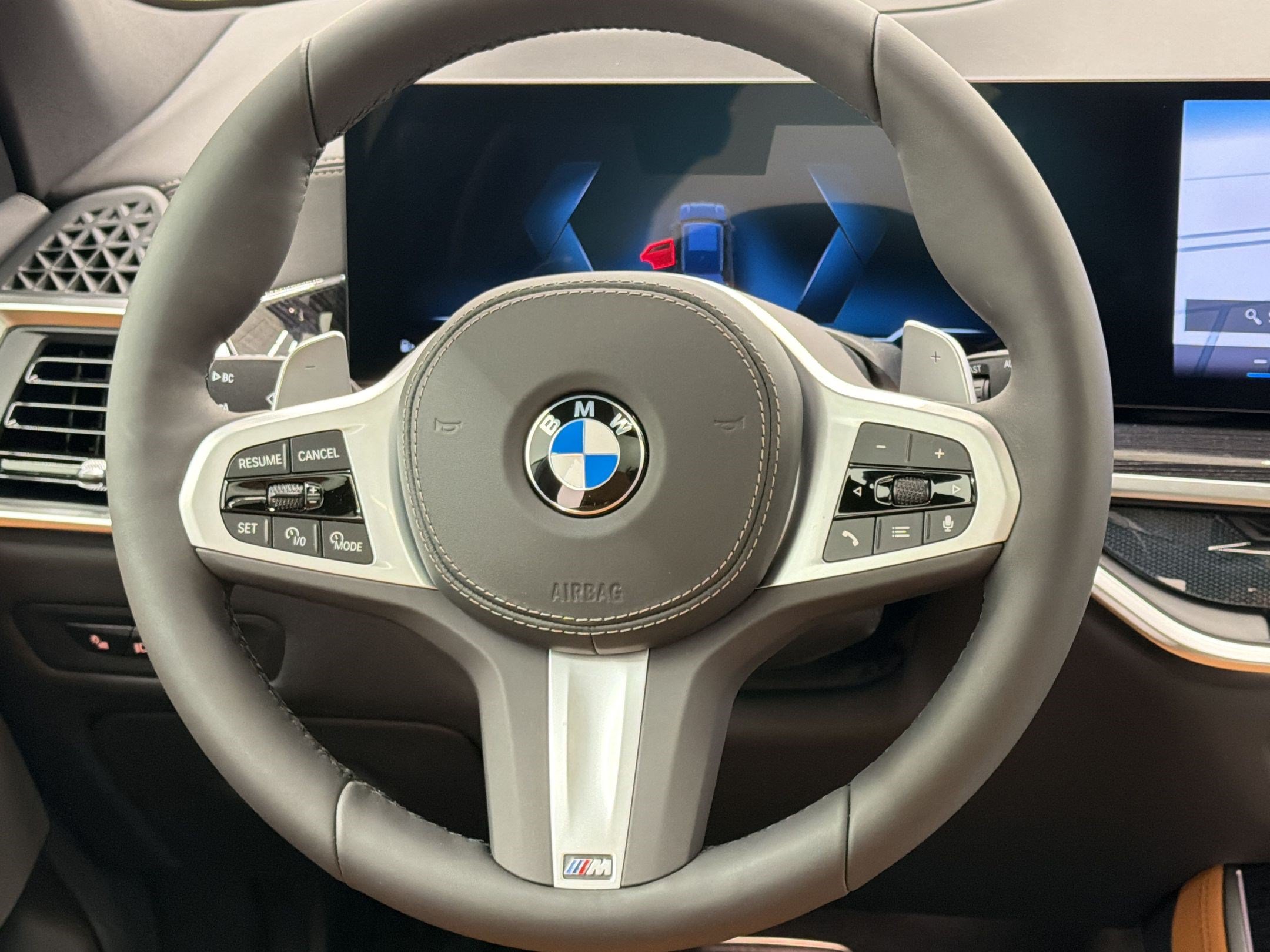 New 2026 BMW X5 xDrive40i w/ M Sport Package AWD/4WD image 16