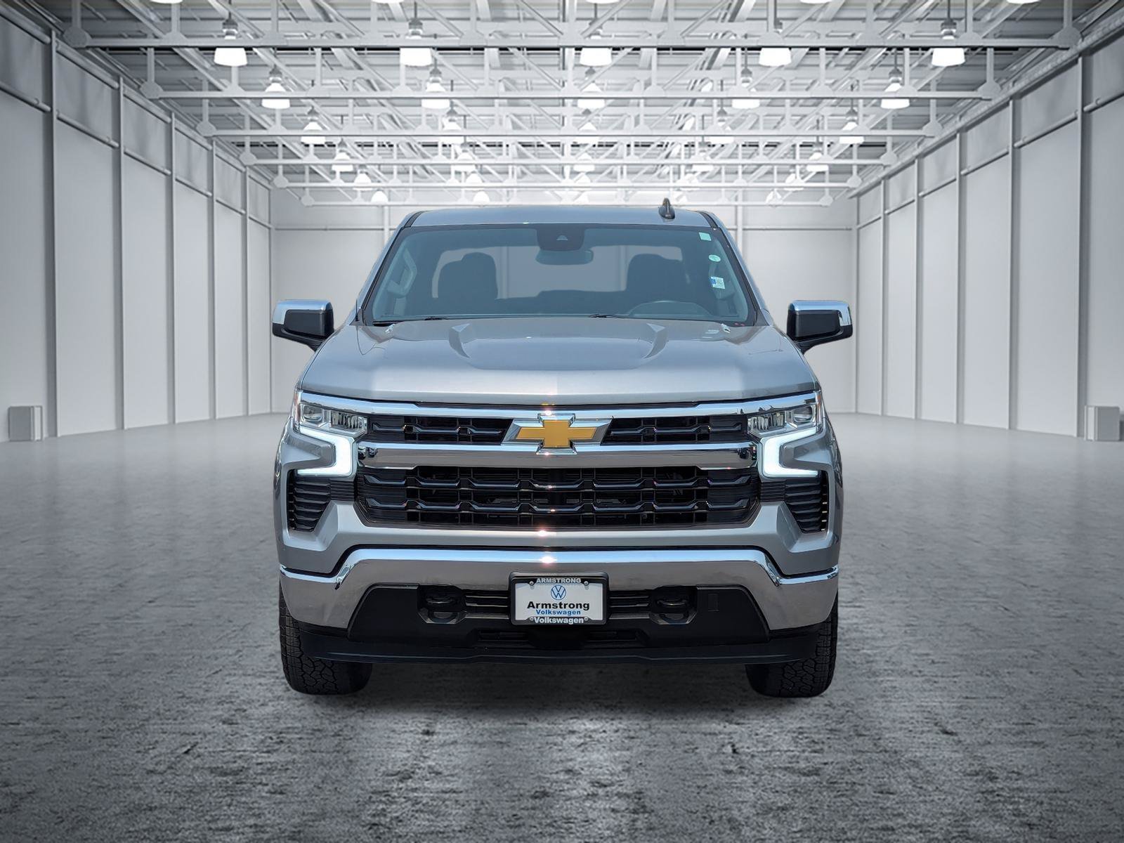 Used 2024 Chevrolet Silverado 1500 LT AWD/4WD image 8