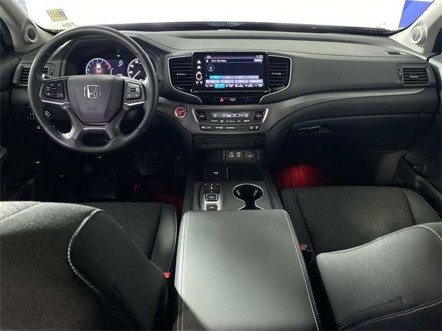 Used 2025 Honda Ridgeline Sport image 24