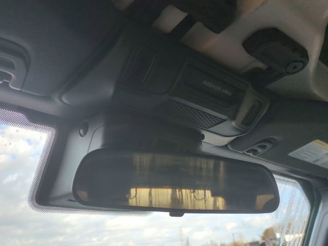 Used 2024 Jeep Wrangler Unlimited image 34