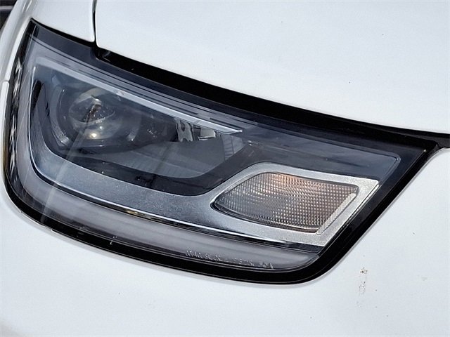 Used 2024 Chrysler Pacifica Select image 14