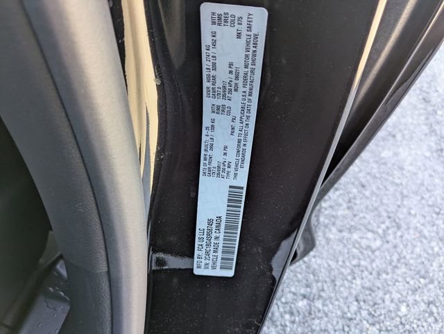 New 2025 Chrysler Pacifica Select image 30