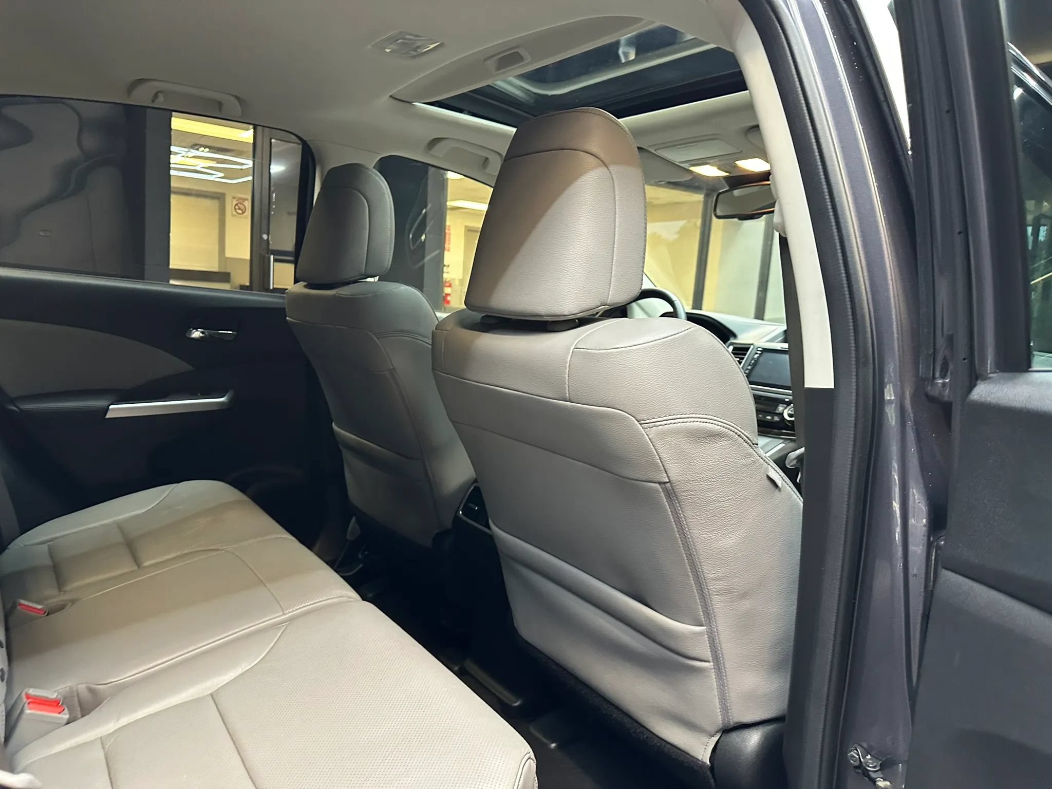 Used 2015 Honda CR-V Touring image 32