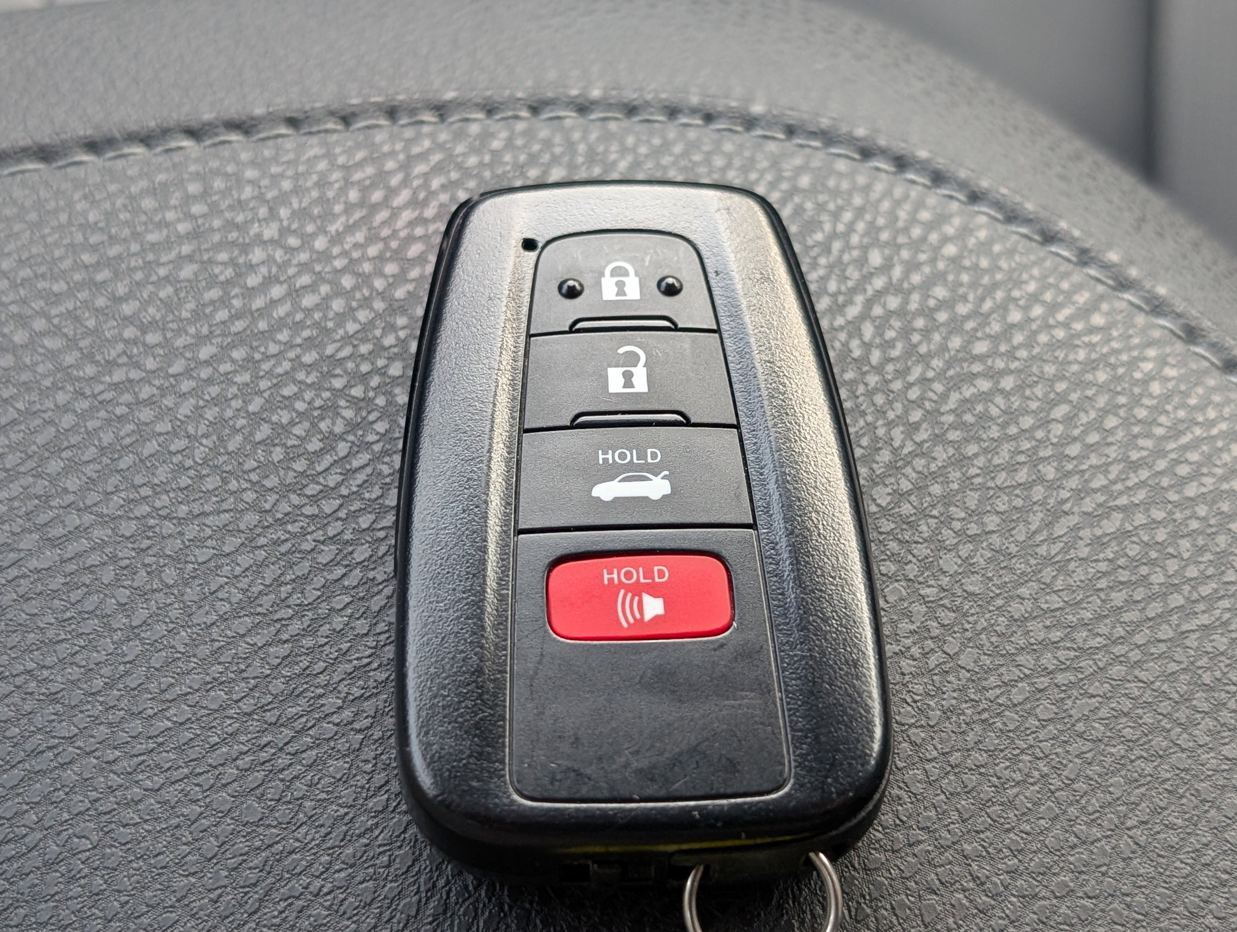 Used 2023 Toyota Camry XLE image 29