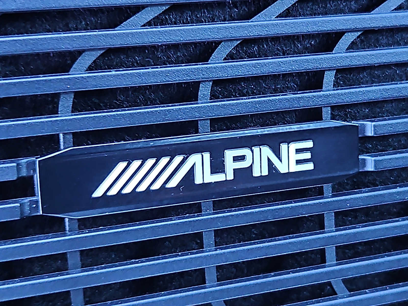 Used 2024 Jeep Wagoneer Series II w/ Flexible Seating Group image 13