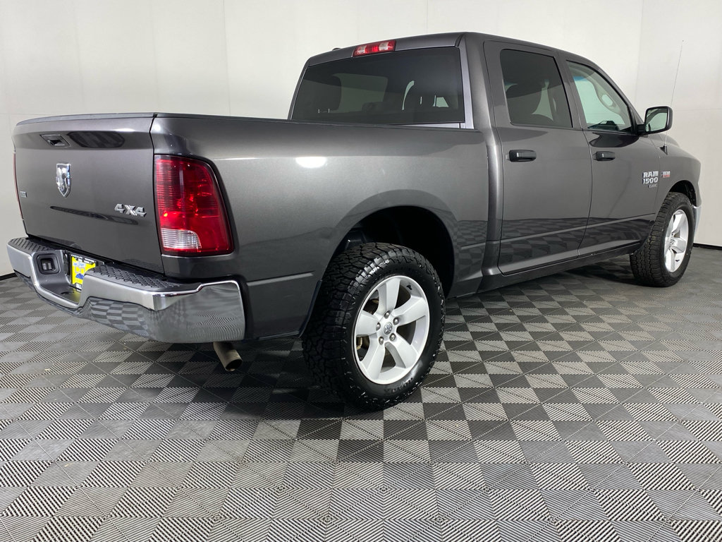 Used 2023 RAM 1500 Classic SLT AWD/4WD image 22