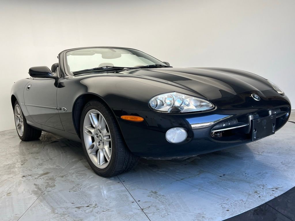 Used 2002 Jaguar XK8 Convertible RWD image 24