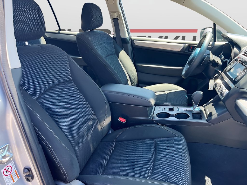 Used 2019 Subaru Outback 2.5i AWD/4WD image 25