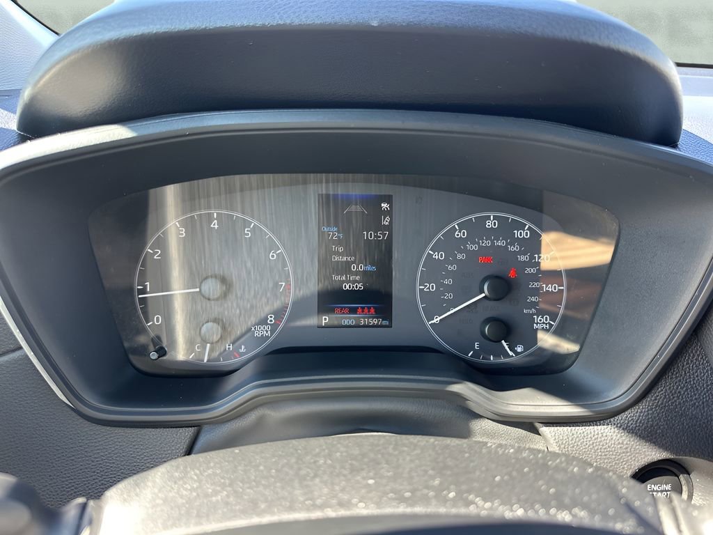 Used 2024 Toyota Corolla Cross LE image 20